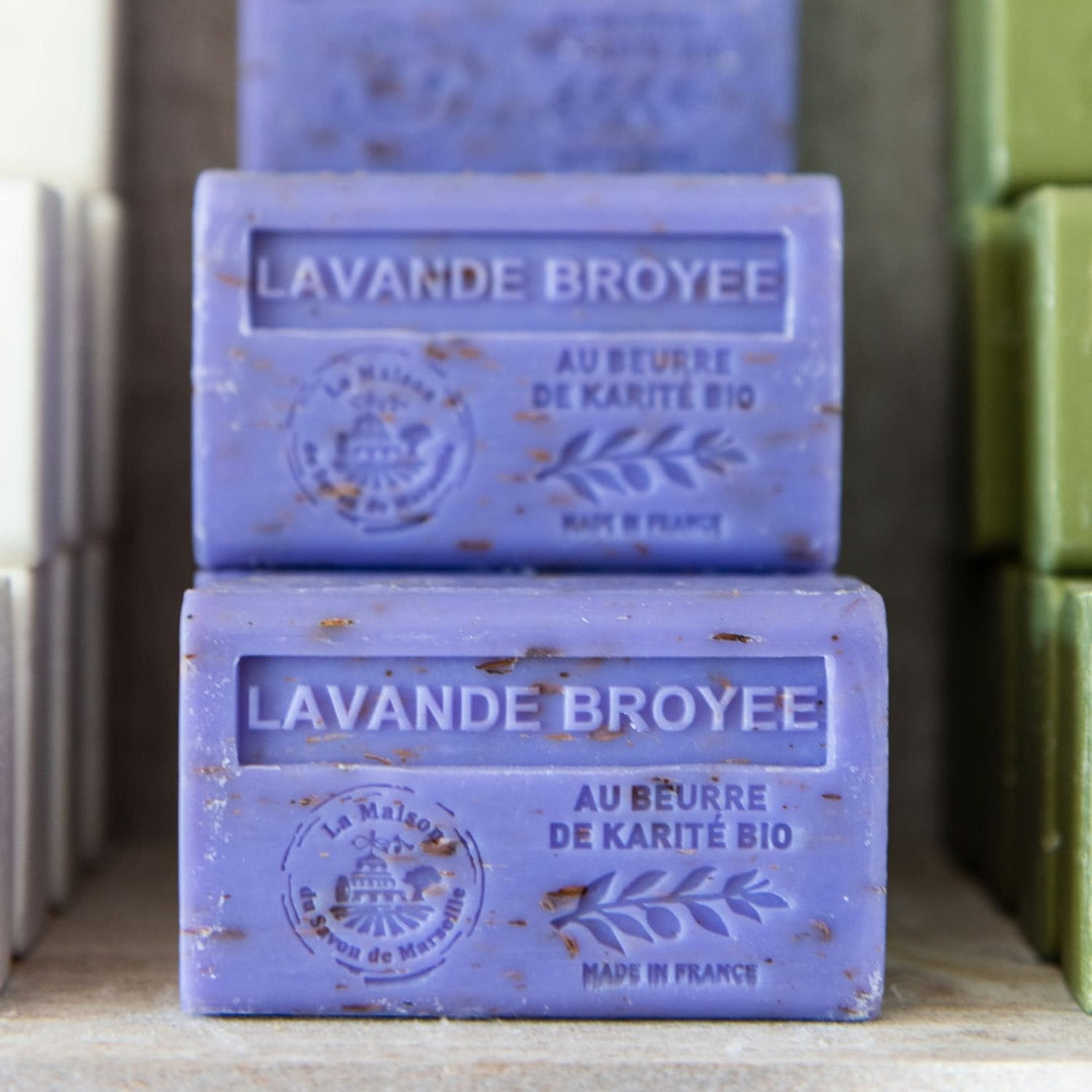 Savon exfoliant naturel lavande broyée