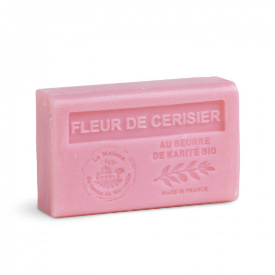 Savon solide parfumé à la fleur de cerisier